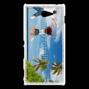 Coque Sony Xperia M2 Couple sautant devant la mer