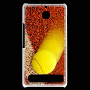 Coque Sony Xperia E1 Balle de tennis sur ligne de cours