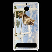 Coque Sony Xperia E1 Agility saut d'obstacle