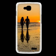 Coque LG L90 Balade romantique sur la plage 5