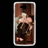 Coque LG L90 Bébé dormant sur une bassine