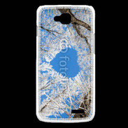 Coque LG L90 arbres enneigés coeur