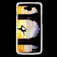 Coque LG L90 Danseuse yoga temple couché de soleil