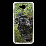 Coque LG L90 Militaire en forêt