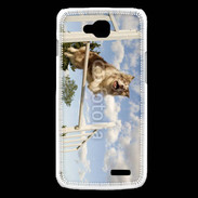 Coque LG L90 Agility saut d'obstacle