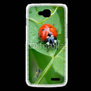 Coque LG L90 Coccinelle sur une feuille