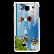 Coque LG F5 Couple sautant devant la mer