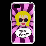 Coque Blackberry Q5 Miss Cougar Blonde