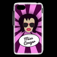 Coque Blackberry Q5 Miss Cougar Brune