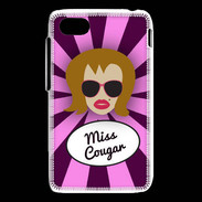 Coque Blackberry Q5 Miss Cougar Rousse