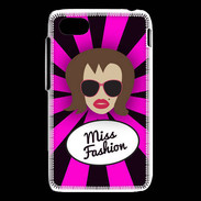Coque Blackberry Q5 Miss Fashion Chatain