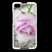 Coque Blackberry Z30 Rose Vintage