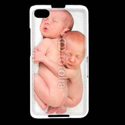 Coque Blackberry Z30 Duo de bébés qui dorment