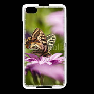 Coque Blackberry Z30 Fleur et papillon