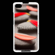 Coque Blackberry Z30 Galet et pétales