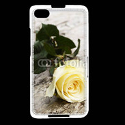 Coque Blackberry Z30 Belle rose Jaune 50