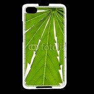 Coque Blackberry Z30 Feuille de cannabis 4
