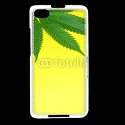 Coque Blackberry Z30 Feuille de cannabis sur fond jaune 2