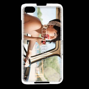 Coque Blackberry Z30 Femme glamour qui se met du rouge à lèvre