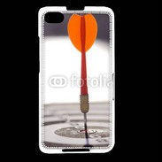 Coque Blackberry Z30 fléchette dans le mil