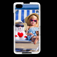 Coque Blackberry Z30 Petite fille avec bonhomme de neige a la plage