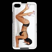 Coque Blackberry Z30 Femme brune sexy avec talon aiguille