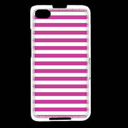 Coque Blackberry Z30 rayures blanches et roses