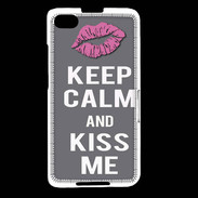 Coque Blackberry Z30 Keep Calm Kiss me Gris