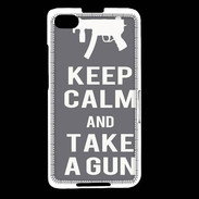 Coque Blackberry Z30 Keep Calm Take a gun Gris