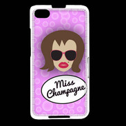 Coque Blackberry Z30 Miss Champagne Chatain