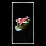 Coque Nokia Lumia 930 Belle rose sur fond noir PR
