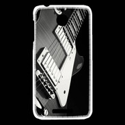 Coque HTC Desire 510 Guitare en noir et blanc