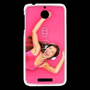 Coque HTC Desire 510 Femme asiatique glamour qui danse