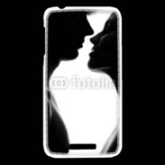 Coque HTC Desire 510 Couple d'amoureux en noir et blanc