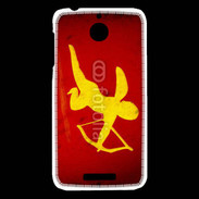Coque HTC Desire 510 Cupidon sur fond rouge