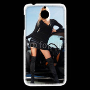 Coque HTC Desire 510 Femme blonde sexy voiture noire