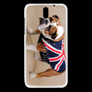 Coque HTC Desire 610 Bulldog anglais en tenue