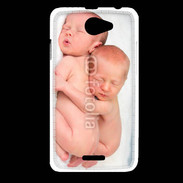 Coque HTC Desire 516 Duo de bébés qui dorment