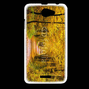 Coque HTC Desire 516 Forêt automne