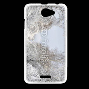 Coque HTC Desire 516 Forêt enneigée