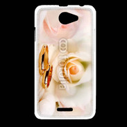 Coque HTC Desire 516 Alliance sur fond de rose