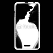 Coque HTC Desire 516 Couple d'amoureux en noir et blanc