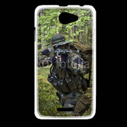 Coque HTC Desire 516 Militaire en forêt