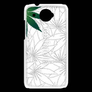 Coque HTC Desire 601 Fond cannabis