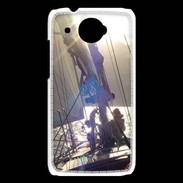 Coque HTC Desire 601 DP Voilier face au soleil