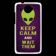 Coque HTC Desire 601 Keep Calm and Wait Alien Violet