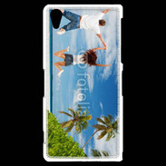 Coque Sony Xperia Z2 Couple sautant devant la mer