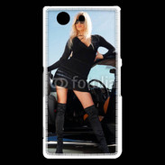 Coque Sony Xperia Z3 Compact Femme blonde sexy voiture noire