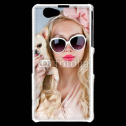 Coque Sony Xperia Z1 Compact Femme glamour avec chihuahua