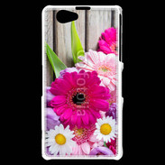 Coque Sony Xperia Z1 Compact Bouquet de fleur sur bois